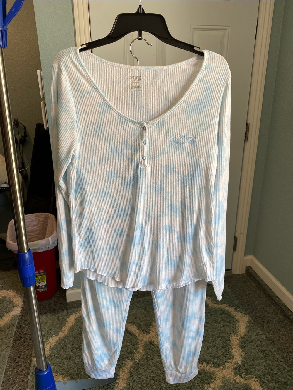 PINK Victoria's Secret Light Blue Tie-Dye Ribbed Pajama Set